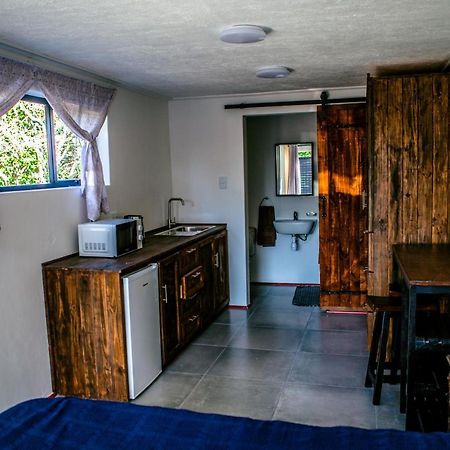Peaceful 1-Bedroom Flatlet, 10 Min From The Beach Cape Town Exterior photo
